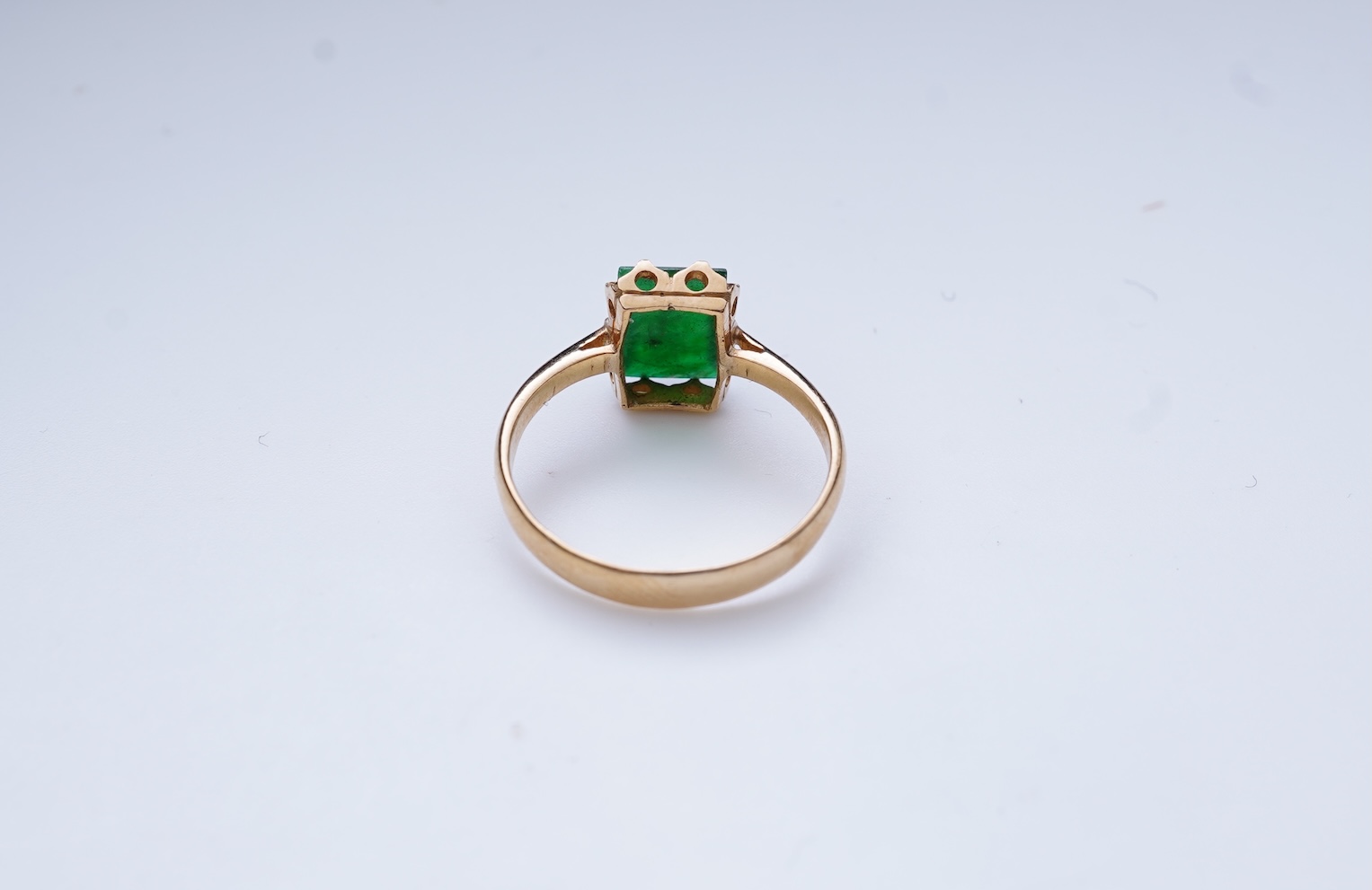 A jadeite ring